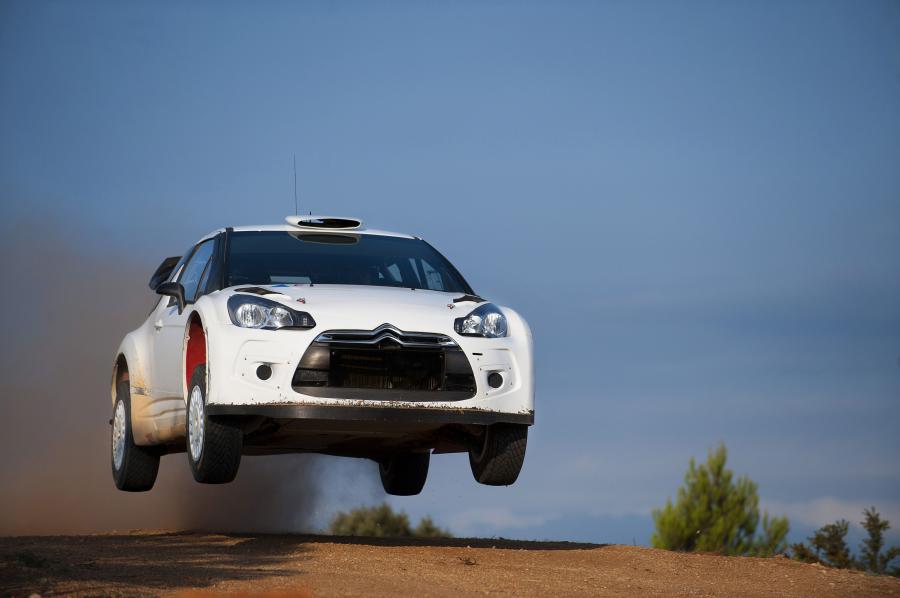  Citroen DS3 WRC 2011 года  (фото 28 из 54)